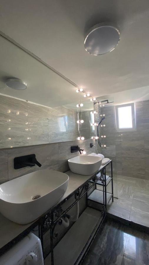 Luxury Apartments Near Bacvice Beach Split Buitenkant foto